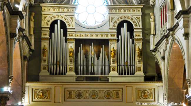 organo chiesa Santa Maria Arona