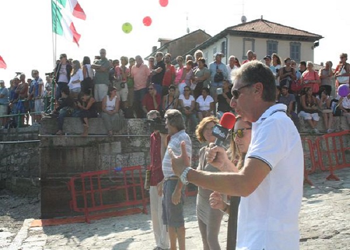 Arona: fervono preparativi per la traversata Angera-Arona e per Trifolia