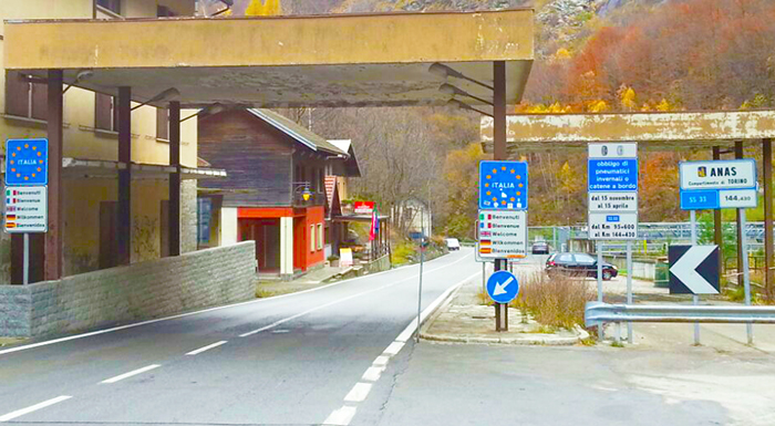 Riapertura frontiere con la Svizzera forse il 15 giugno. Panza (Lega): "Da Roma solo proclami e passerelle" 