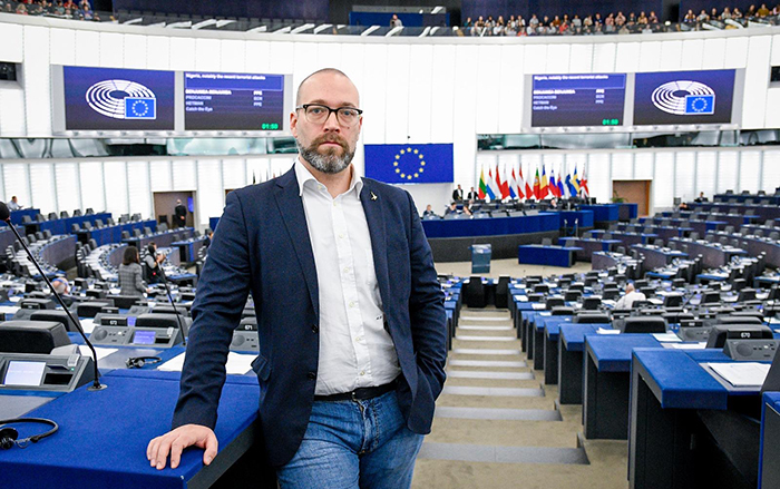 Panza (Lega) Vaccini: priorità ai cittadini europei, presentata dalla Lega in Europa interrogazione su esportazione dosi