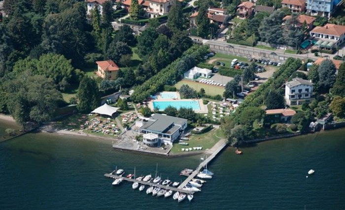 Con “Vele aperte” si naviga sul lago Maggiore con velisti esperti