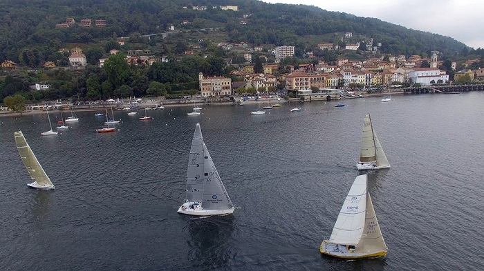 A Belgirate c’ è Sail & Drink; il benvenuto da chi arriva dal lago nel piccolo borgo