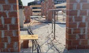 arona lavori tetto anna frank