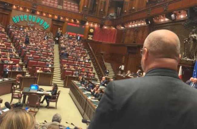 borghi spalle montecitorio