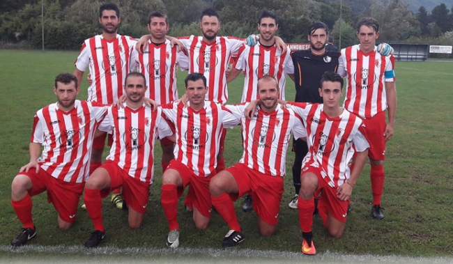 calcio seconda squadra bianco rossa