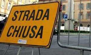 cartello strada chiusa