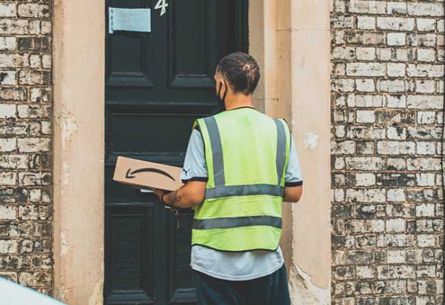 consegna pacco amazon