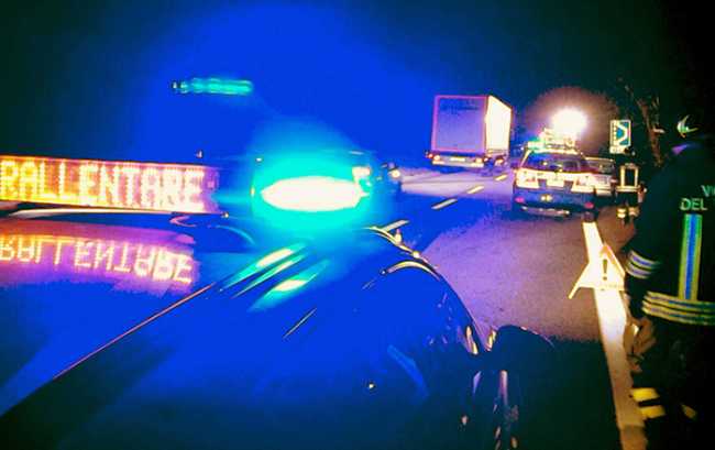 incidente polizia superstrada