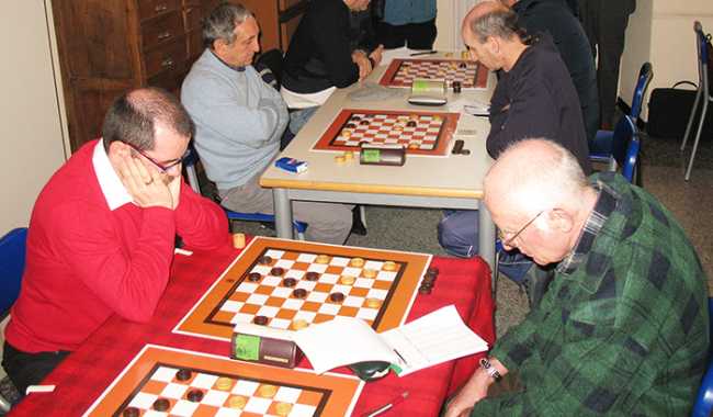 invorio dama gioco