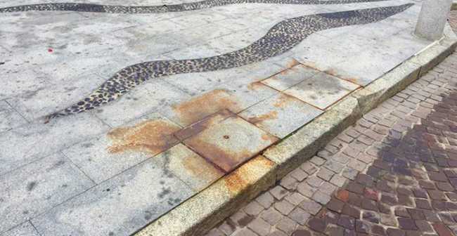 piazzarovinata ruggine terra