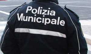 pol municipale scritta