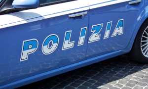 polizia scritta portiera 700