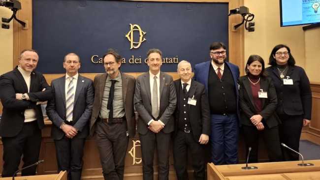 presentato sportello bollette gusmeroli