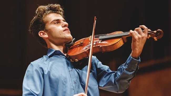 s anna violinista foto