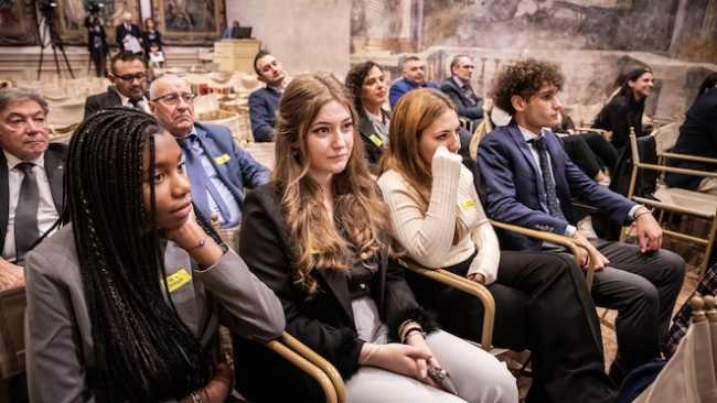 studenti fermi senato nastri