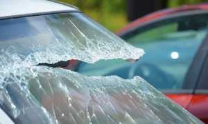 vetro auto rotto