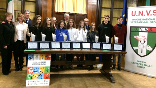 gruppo ragazzi premiati