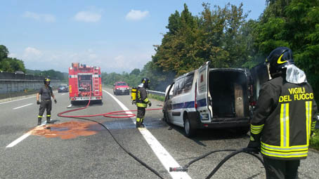 incendio autostrada