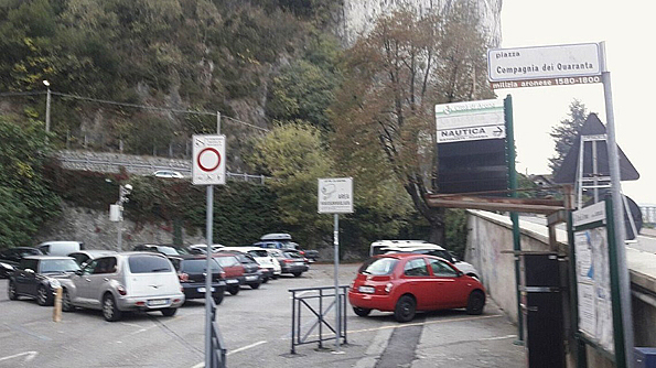 piazza compagnia 40 arona