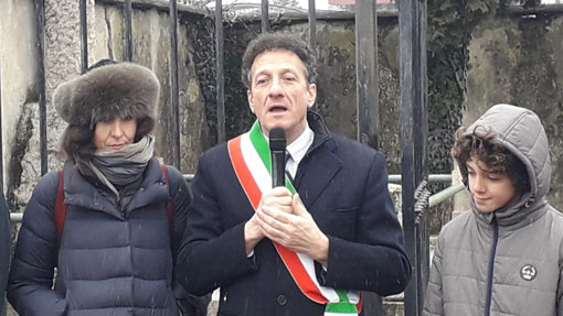 commmoraz memoria arona