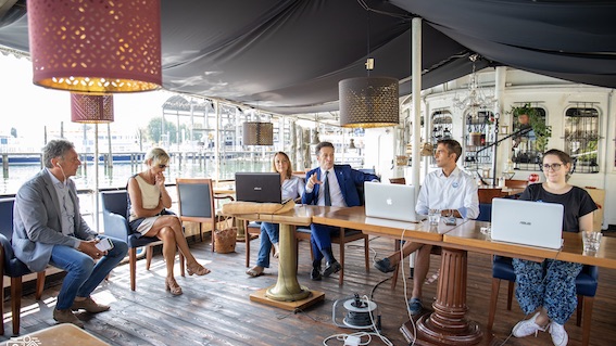 conferenza teatro acqua