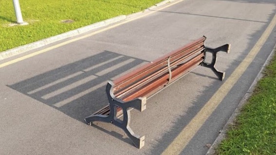 arona panchina divelta