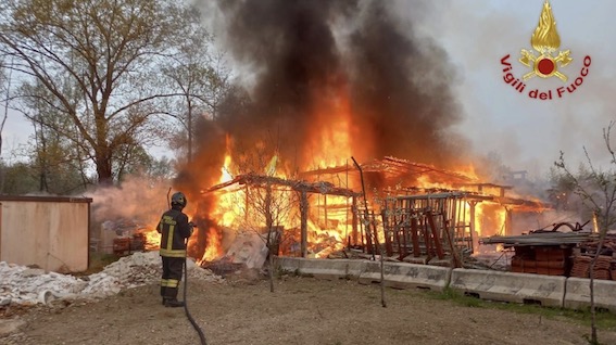 arona incendio 