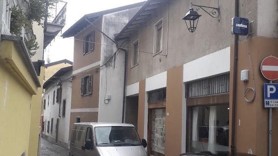 dormelletto casa omicidio