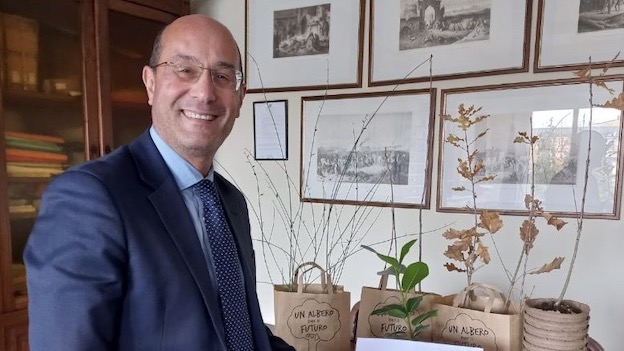 Giuseppe Amato dirigente scolastico IIS Fermi Arona